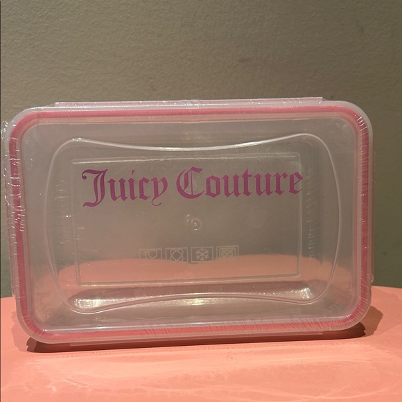 NEW Juicy Couture Pink and White Cooler Travel Bag - Picture 4 of 8